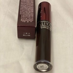 M.A.C Cosmetics x Aaliyah Lipgloss